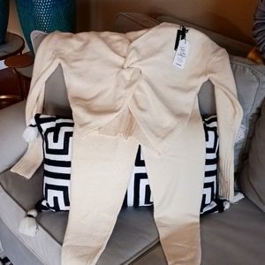 Two piece ivory pants set